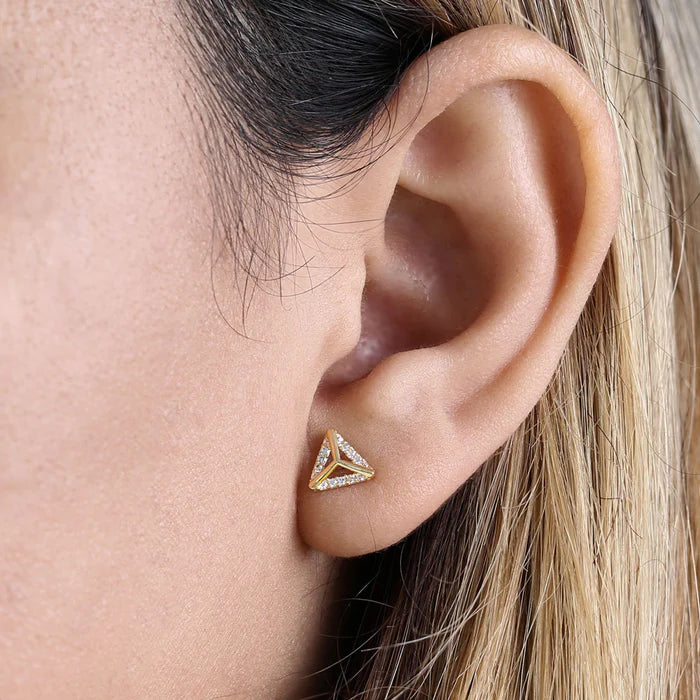 Solid 14K Yellow Gold Trendy Triangle Lab Diamonds Earrings - Shryne Diamanti & Co.