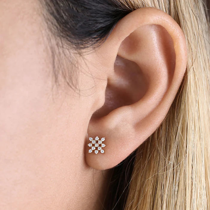 Solid 14K Yellow Gold Checkered Lab Diamonds Earrings - Shryne Diamanti & Co.